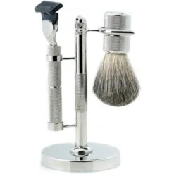 Bey-Berk International BB06 Fusion Razor & Pure Badger Brush On Diamond Cut Design With Chrome Stand, Silver